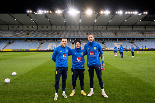 Bläddra bland fler bilder av Football, Sweden, Training