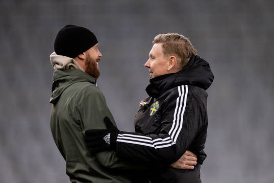 Pontus Jansson and assistant coach Peter Wettergren of the