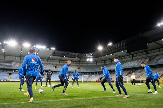 Emil Forsberg, Isak Hien and Magnus Eriksson of the Swedish