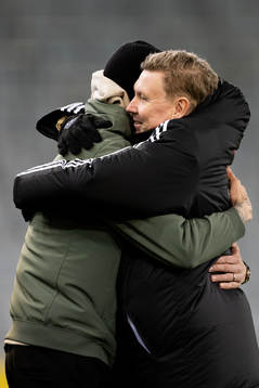 Pontus Jansson and assistant coach Peter Wettergren of the