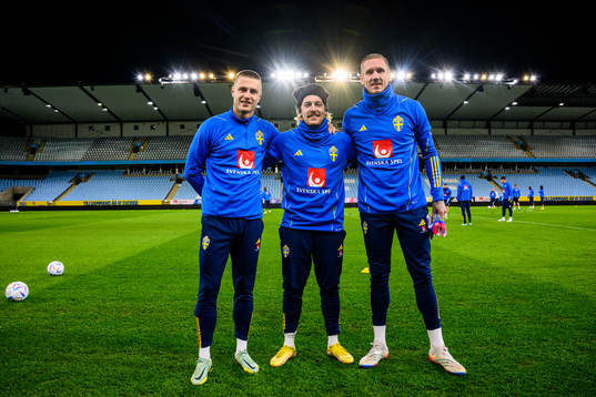 Mattias Svanberg, Emil Forsberg and goalkeeper Robin Olsen