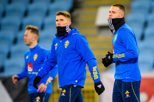 Viktor Gyökeres and Mattias Svanberg of the Swedish