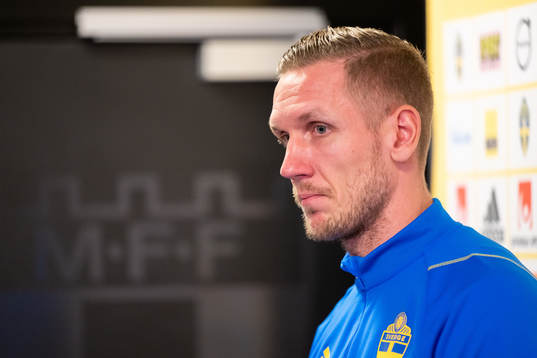 Goalkeeper Robin Olsen