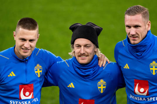 Mattias Svanberg, Emil Forsberg and goalkeeper Robin Olsen