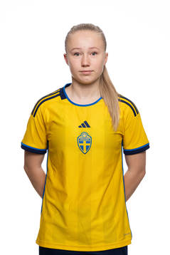 Elina Österbacka