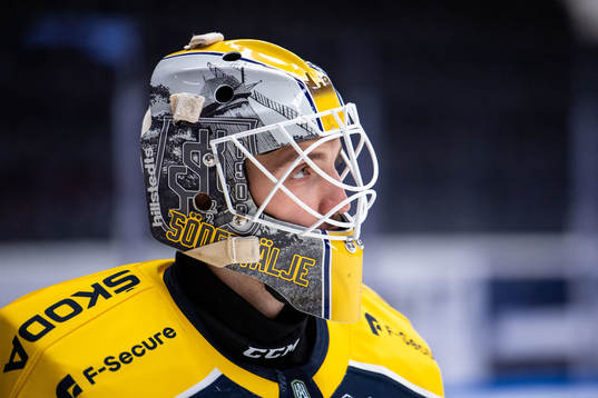 Södertäljes målvakt Nikita Tolopilo