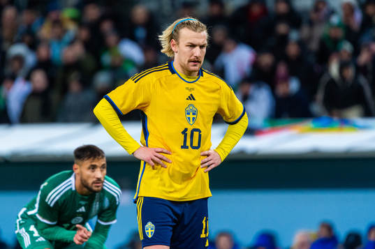 Emil Forsberg of Sweden aheadof scoring 1-0