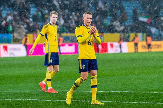 Ludwig Augustinsson of Sweden recognizes the spectators