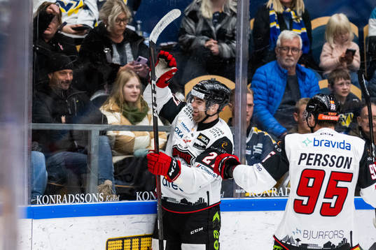 Malmö Redhawks Ponthus Westerholm jublar