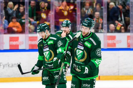 Färjestads Per Åslund deppar