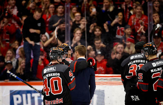 Örebros Henrik Löwdahl och Mathias Bromé jublar