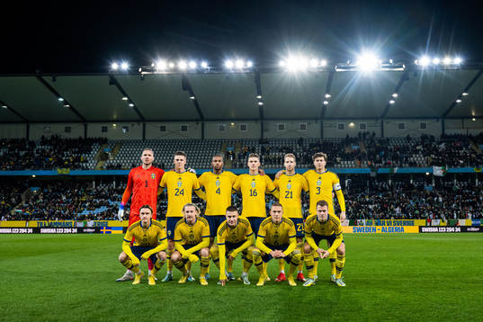 The starting eleven of Sweden pose for a photo