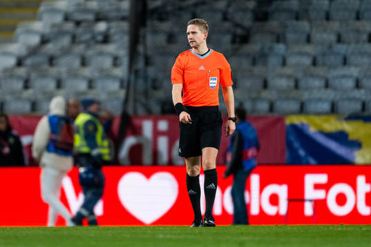 Referee Espen Eskås