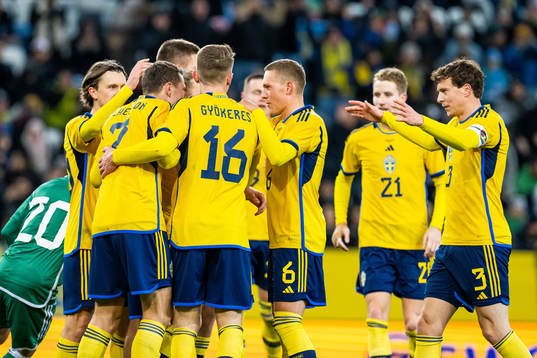 Emil Forsberg of Sweden celebrates with team mates