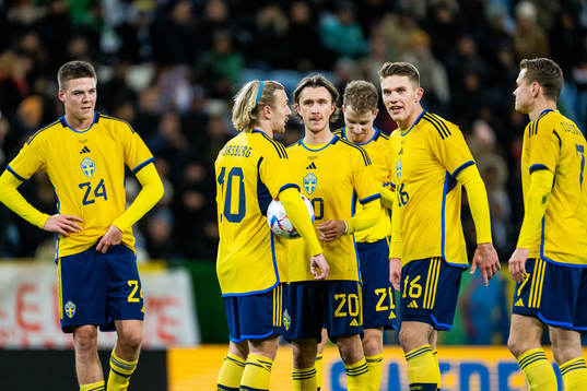 Emil Holm, Emil Forsberg, Kristoffer Olsson , Viktor