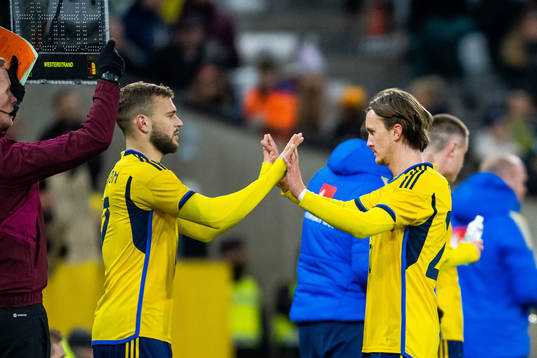 Jesper Karlström is substituted