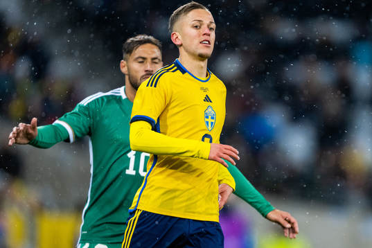 Youcef Belaili of Algeria and Jesper Karlsson of Sweden