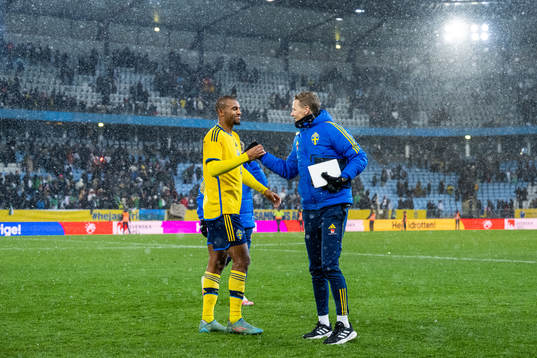 Isak Hien of Sweden and goalkeeper coach Maths Elfvendal
