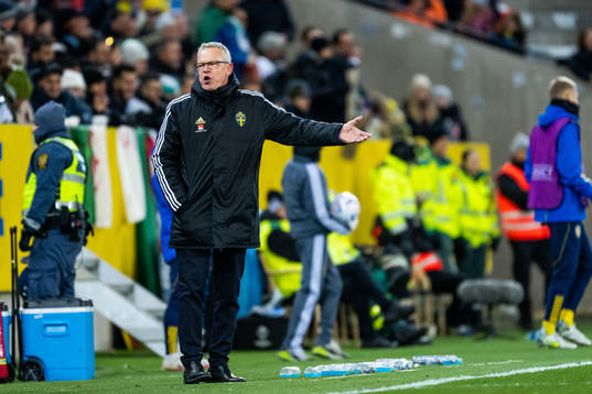 <Head coach Janne Andersson of Sweden