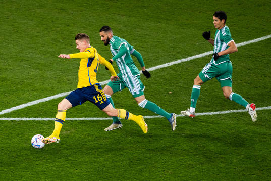 Viktor Gyökeres of Sweden and Ahmed Touba of Algeria
