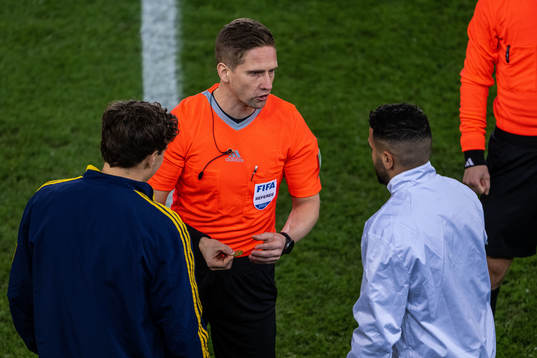 Referee Espen Eskås