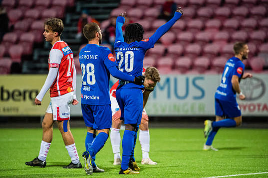 Franklin Daddys Boy Nyenetue of Sandefjord celebrates