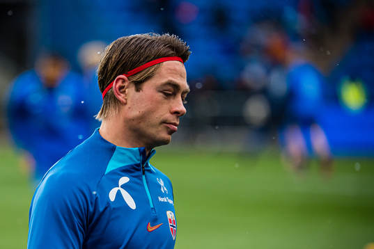 Patrick Berg of Norway warms up