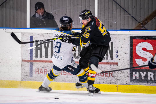 Gislaveds Albin Rylander och Panterns Jonatan Svensson