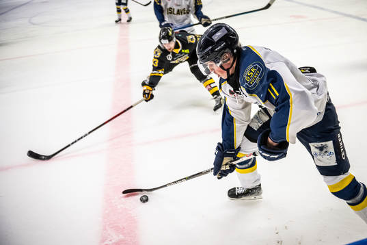 Bläddra bland fler bilder av Ishockey, Hockeytvåan Södra B, Pantern - Gislaved 