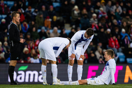 Robert Ivanov of Finland in pain