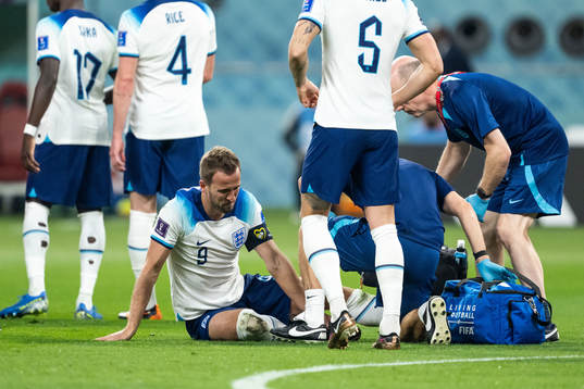 Harry Kane of England in pain
