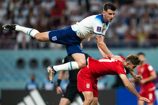 Mason Mount of England and Ali Gholizadeh of Iran