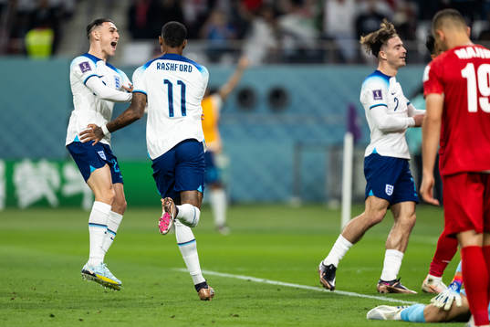 Phil Foden and Marcus Rashford of England celebrate 5-1