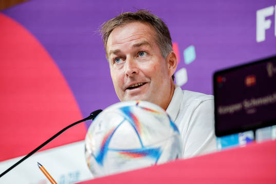 [DK=20221121: Herrelandsholdet pressemøde i Doha, Qatar -