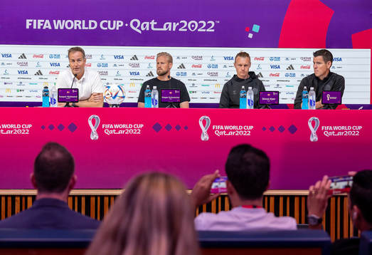 [DK=20221121: Herrelandsholdet pressemøde i Doha, Qatar -