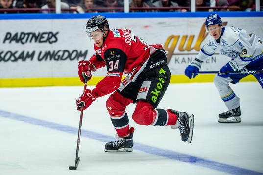 Malmö Redhawks Carl Söderberg och Leksands Emil Heineman