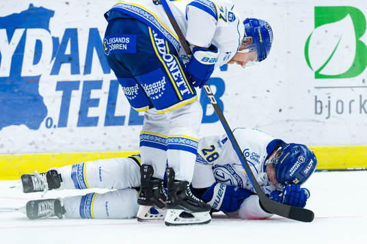 Leksands Justin Glenn Kloos har ont
