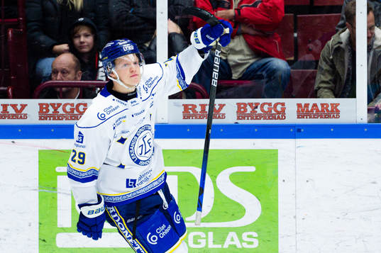 Leksands Emil Heineman jublar