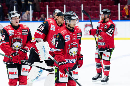 Malmö Redhawks Lukas Wernblom och Johan Olofsson  deppar