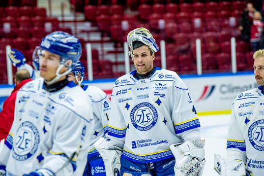 Leksands målvakt Mantas Armalis jublar