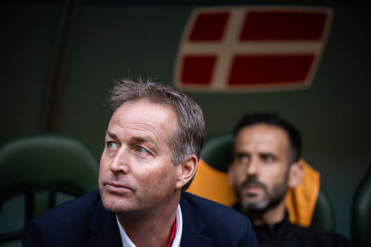 head coach Kasper Hjulmand of Denmark