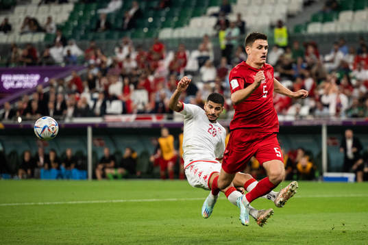 Mohamed Drager of Tunisia and Joakim Mæhle of Denmark