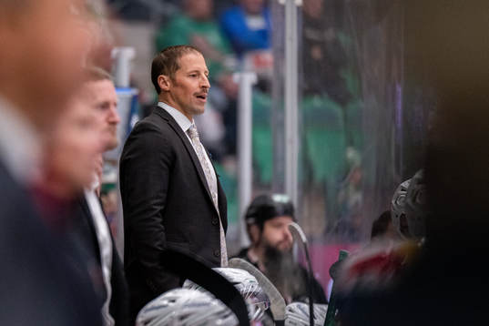 Head coach Cam Abbott of Rögle