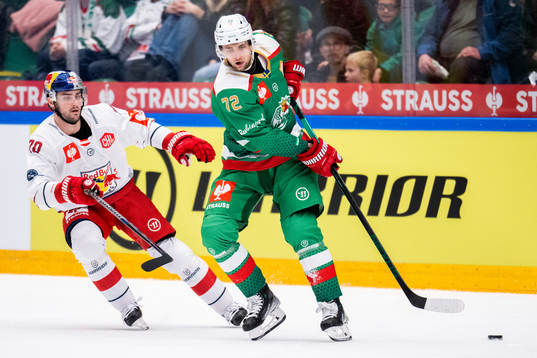 Benjamin Nissner of RB Salzburg and Daniel Zaar of Rögle