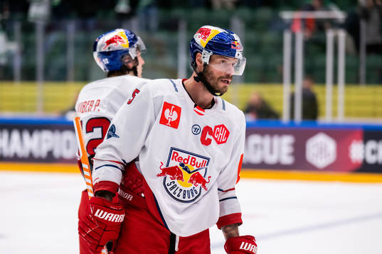 Thomas Raffl of RB Salzburg looks dejected