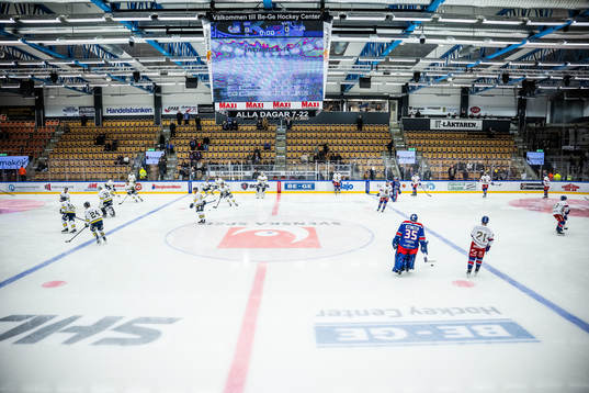 Spelarna värmer upp