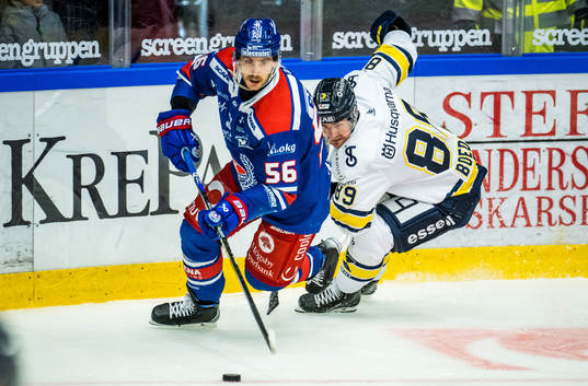 Oskarshamns Robin Norell och HV71s Mikkel Bödker