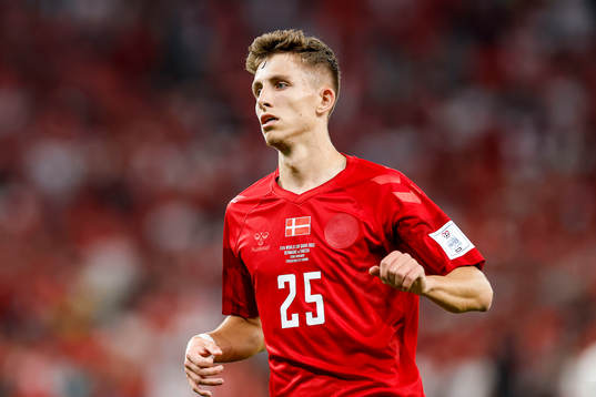 [DK=20221122: Jesper Lindstrøm, Danmark]