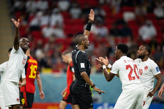 Atiba Hutchinson, Jonathan David Junior Hoilett of Canada
