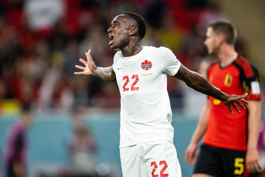 Richie Laryea of Canada looks dejected